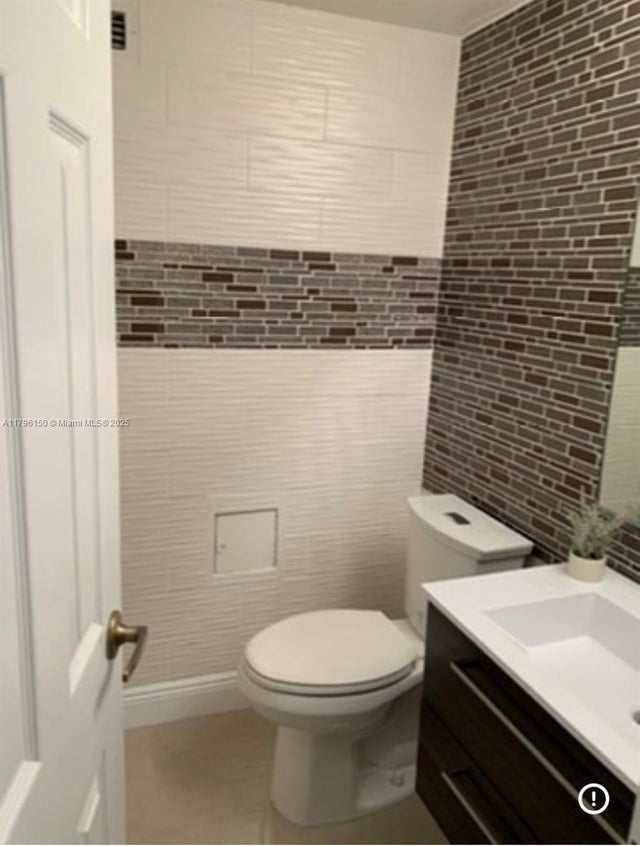 5 of 21 - 2501 S Ocean Dr 1228, Hollywood, FL