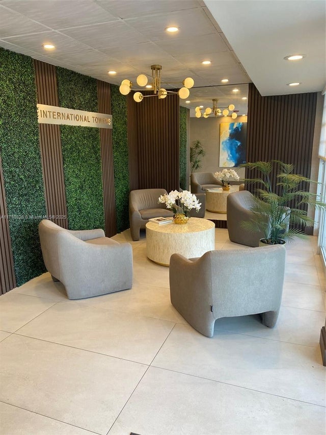 3 of 34 - 1400 Sw 27th Ave 202, Miami, FL