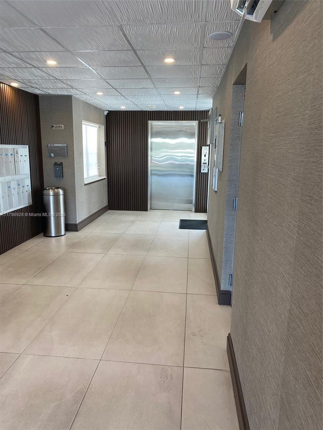 5 of 34 - 1400 Sw 27th Ave 202, Miami, FL
