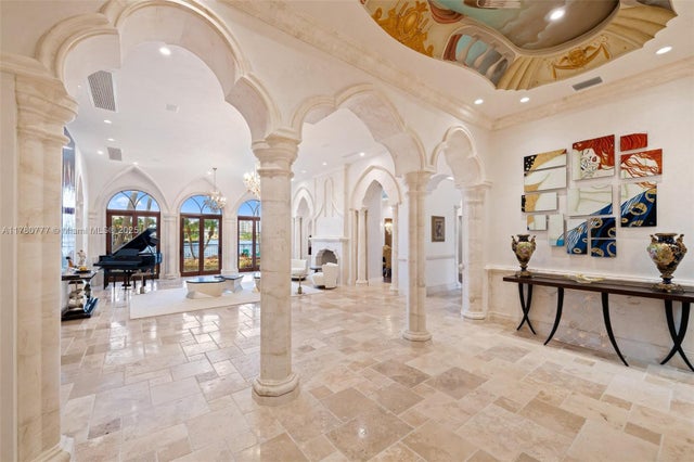 4 of 80 - 2509 Aqua Vista Blvd, Fort Lauderdale, FL