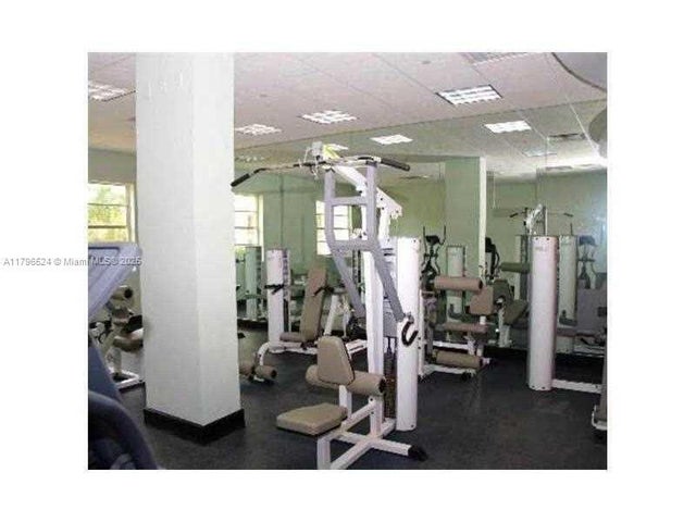 2 of 18 - 401 69th St 505, Miami Beach, FL