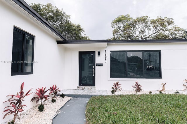3 of 39 - 17940 Nw 13th Ct, Miami Gardens, FL