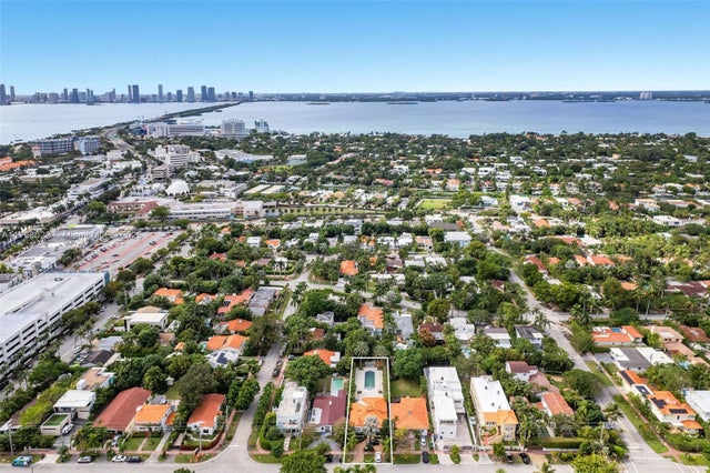 5 of 9 - 4316 Sheridan Ave, Miami Beach, FL