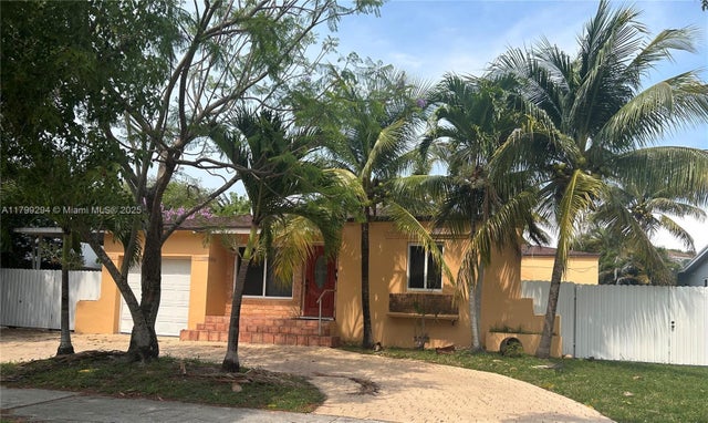 1 of 4 - 1575 Sw 12th Ave, Miami, FL