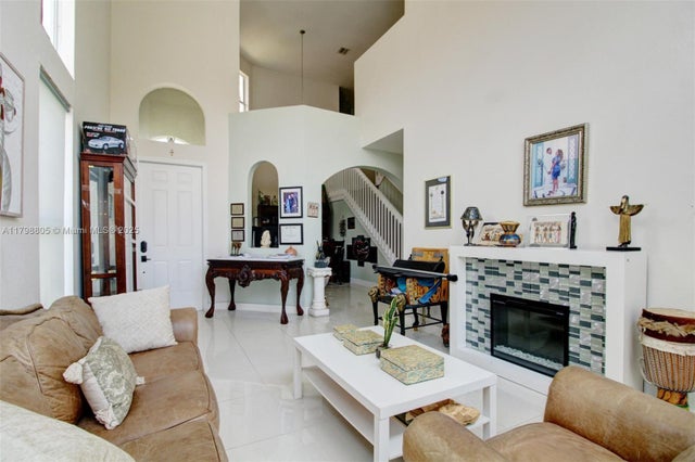 5 of 34 - 1156 Ne 37th Pl, Homestead, FL