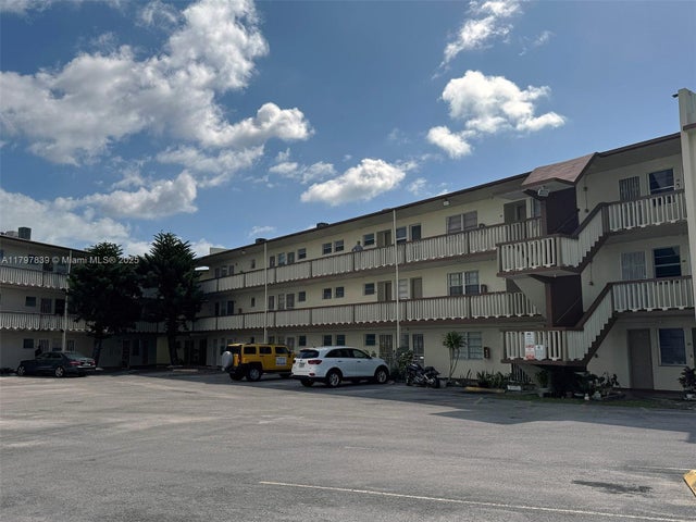 2 of 5 - N/A, Miami, FL