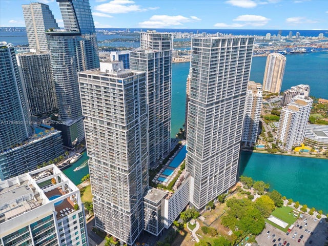 2 of 24 - 475 Brickell Ave 5507, Miami, FL