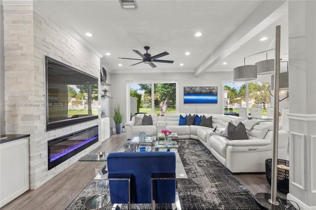 5 of 55 - 5854 Eagle Cay Cir, Coconut Creek, FL