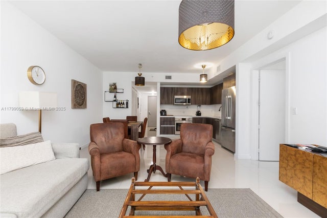 3 of 17 - 488 Ne 18th St 2802, Miami, FL