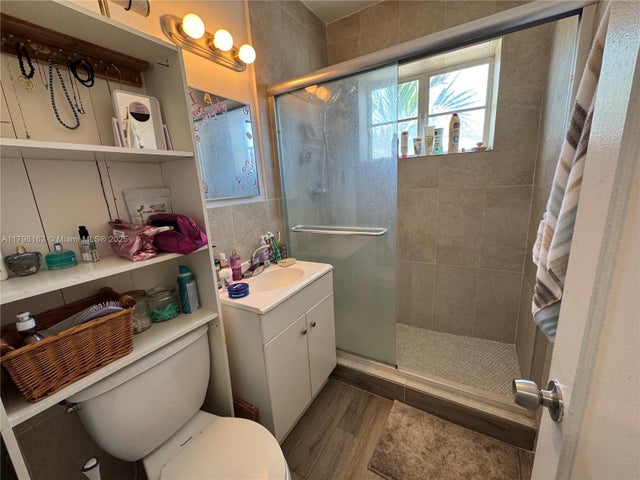 5 of 6 - 625 83rd St 44, Miami Beach, FL