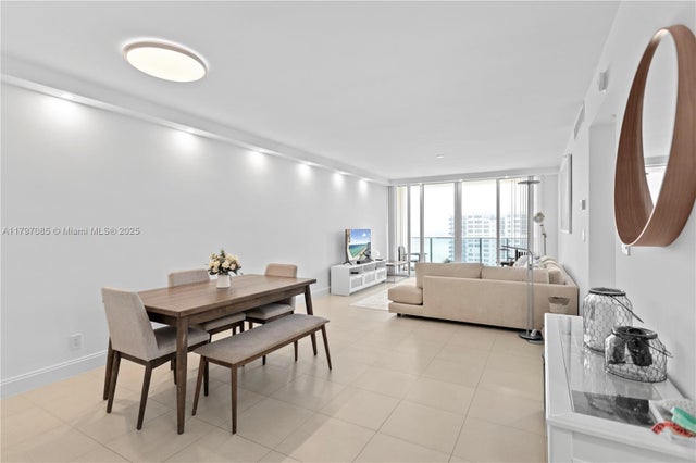 5 of 53 - 2501 S Ocean Dr 1614, Hollywood, FL