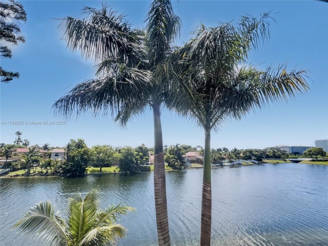 1 of 29 - 1409 Nw 126th Way, Sunrise, FL