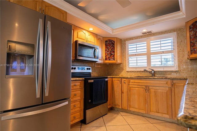 1 of 17 - 9310 Sunrise Lakes Blvd 205, Sunrise, FL