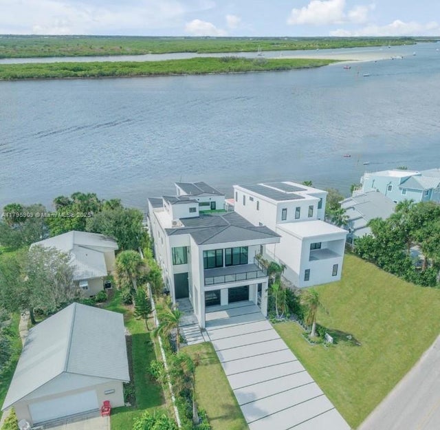 1 of 83 - 1194 N Peninsula Ave, New Smyrna Beach, FL