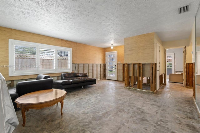 5 of 26 - 163 Barbados Avenue, Tampa, FL