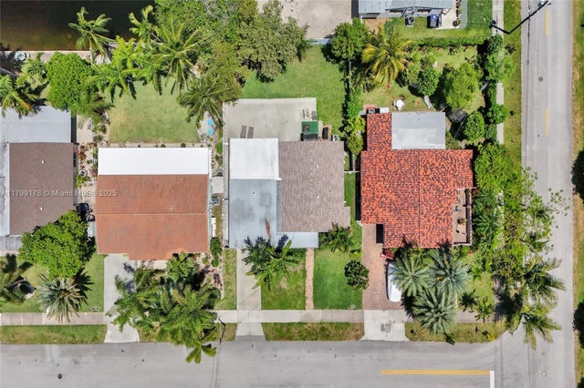 3 of 50 - 1155 Hayes St, Hollywood, FL