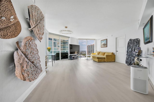 4 of 30 - 200 Sunny Isles Blvd 2-1503, Sunny Isles Beach, FL