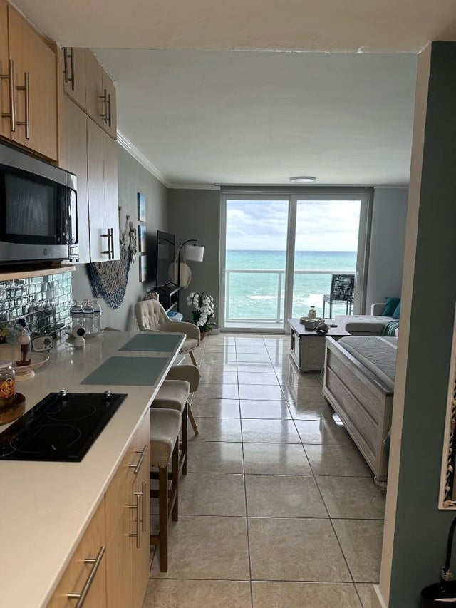 2 of 7 - 19201 Collins Ave 712, Sunny Isles Beach, FL