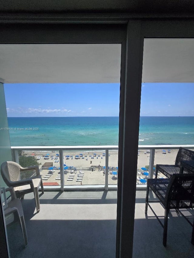 5 of 7 - 19201 Collins Ave 712, Sunny Isles Beach, FL