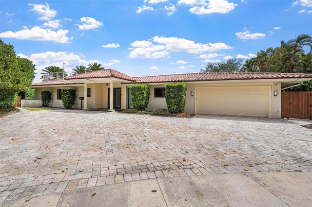 4 of 60 - 12605 Cyprus Rd, North Miami, FL