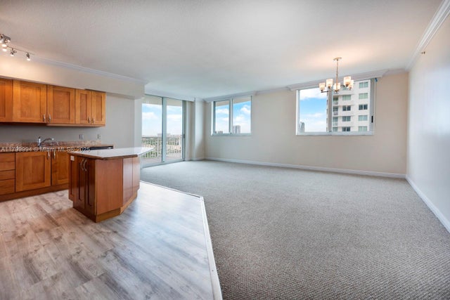 5 of 27 - 1745 E Hallandale Beach Blvd 1903w, Hallandale Beach, FL