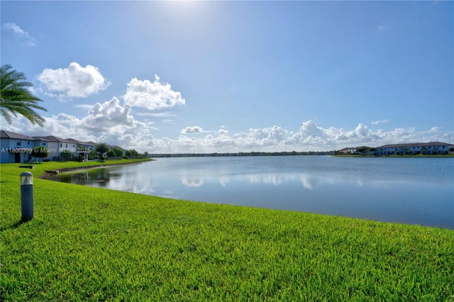 4 of 47 - 9015 Nw 161st Ter, Miami Lakes, FL