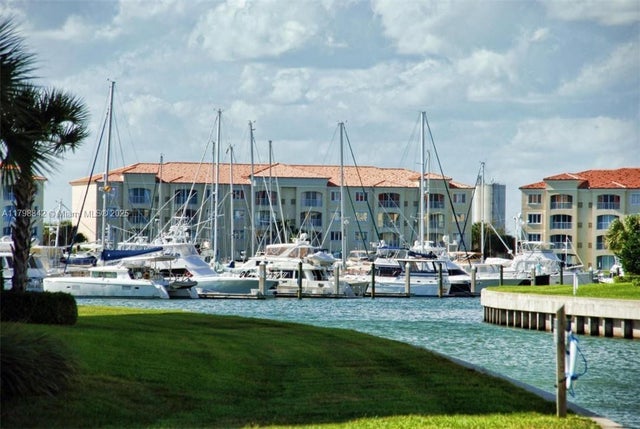 2 of 37 - 37 E Harbour Isle Dr E 206, Fort Pierce, FL
