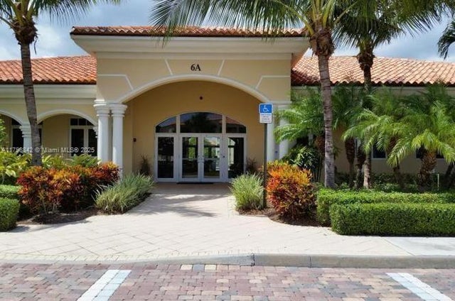 3 of 37 - 37 E Harbour Isle Dr E 206, Fort Pierce, FL