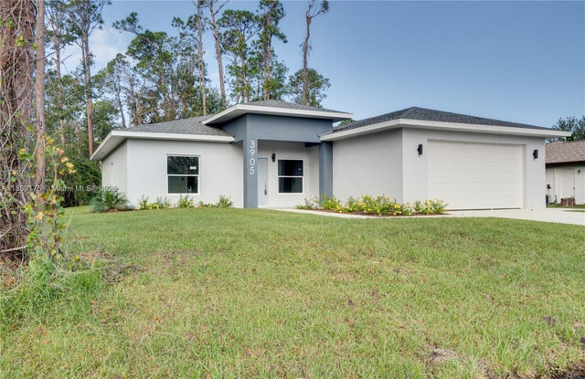 1 of 39 - 3905 Barbarossa Ave, Sebring, FL