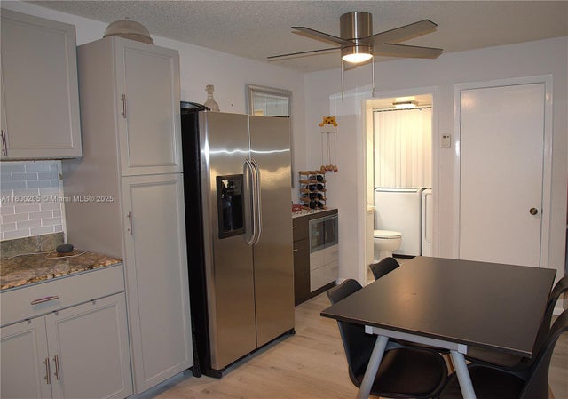 5 of 16 - 3971 August Dr 1801, Lake Worth, FL