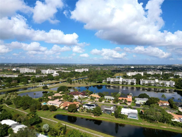 5 of 40 - 3100 N Palm Aire Dr 309, Pompano Beach, FL