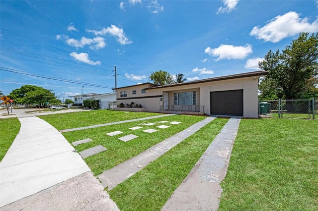 3 of 53 - 710 Nw 187th Dr, Miami Gardens, FL