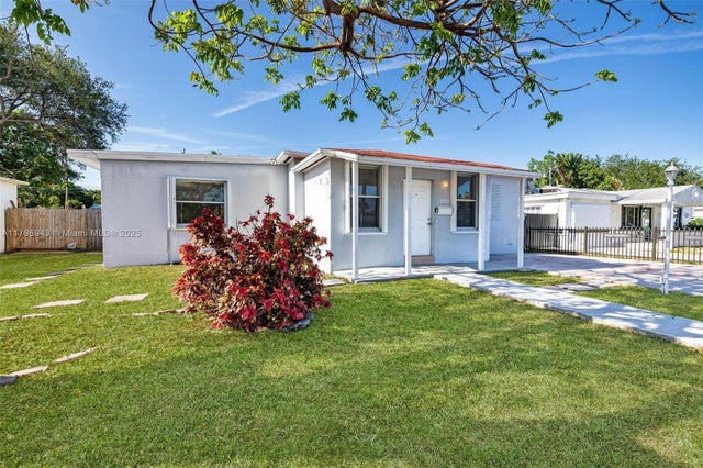 3 of 30 - 2459 Funston St, Hollywood, FL