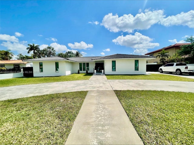 2 of 55 - 2721 Sw 130th Ave, Miami, FL