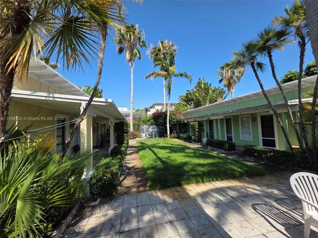 1 of 16 - 809 Ne 17th Ave 3, Fort Lauderdale, FL
