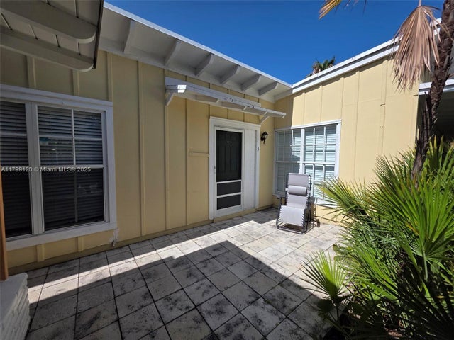 3 of 16 - 809 Ne 17th Ave 3, Fort Lauderdale, FL
