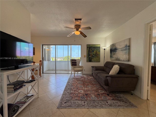 1 of 56 - 1700 Pierce St 702, Hollywood, FL
