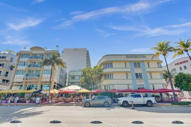 2 of 12 - 530 Ocean Dr 103, Miami Beach, FL