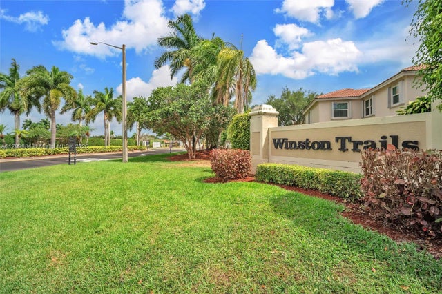 1 of 51 - 6684 Brookhurst Cir, Lake Worth, FL