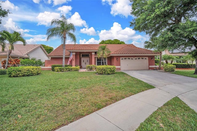 4 of 51 - 6684 Brookhurst Cir, Lake Worth, FL