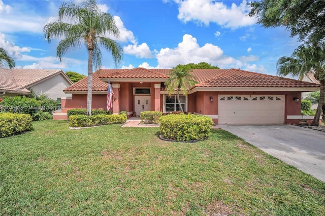 5 of 51 - 6684 Brookhurst Cir, Lake Worth, FL