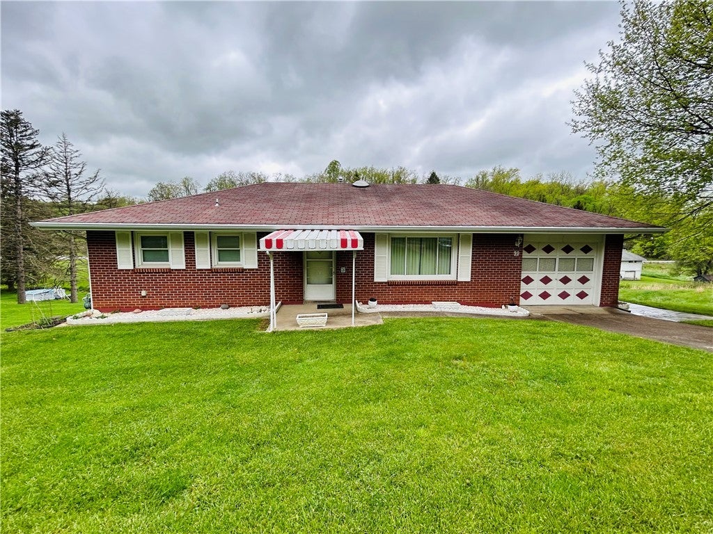 90 Dague Lane, South Franklin