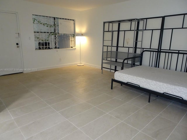 3 of 31 - 13500 Ne 3rd Ct 217, North Miami, FL