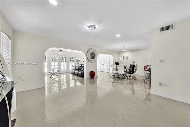 3 of 79 - 1060 Sw 111th Way, Davie, FL