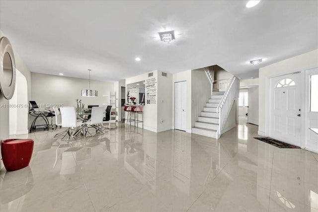 4 of 79 - 1060 Sw 111th Way, Davie, FL