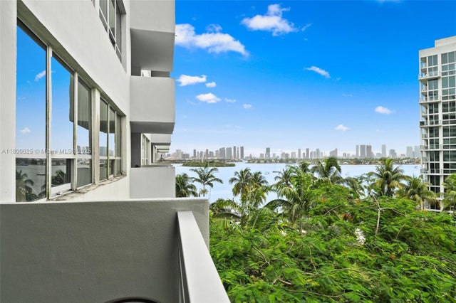 2 of 38 - 1500 Bay Rd 648s, Miami Beach, FL