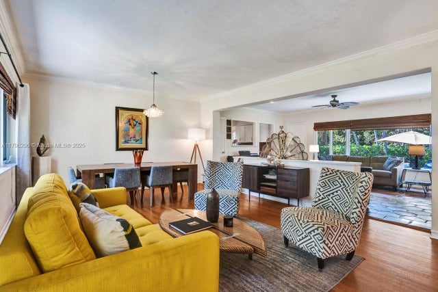 4 of 37 - 825 Ne 98th St, Miami Shores, FL