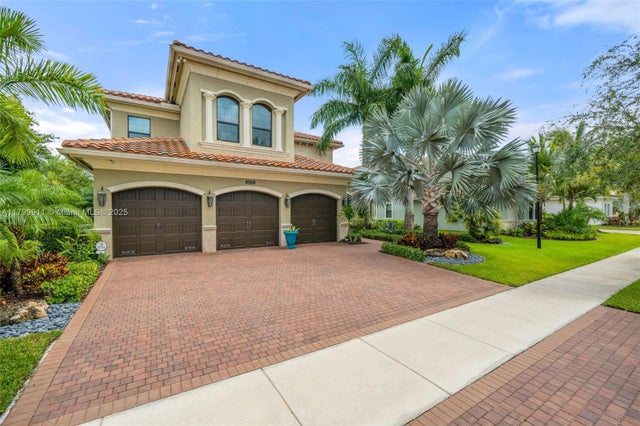 2 of 47 - 16796 Strasbourg Ln, Delray Beach, FL