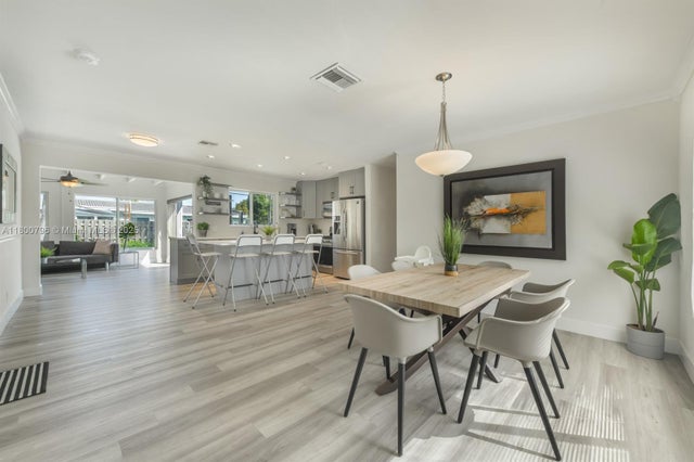 3 of 17 - 271 Sw 12th St, Pompano Beach, FL