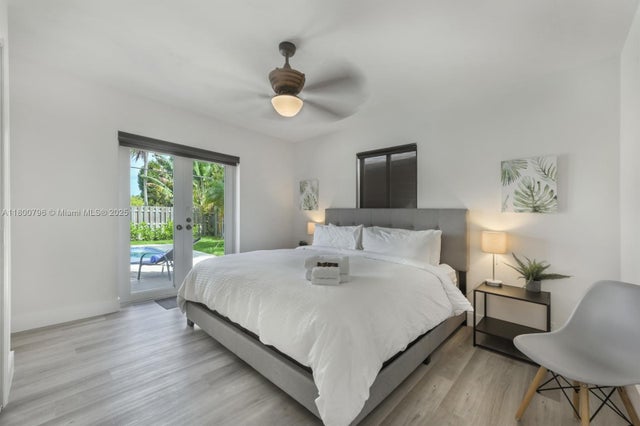 5 of 17 - 271 Sw 12th St, Pompano Beach, FL